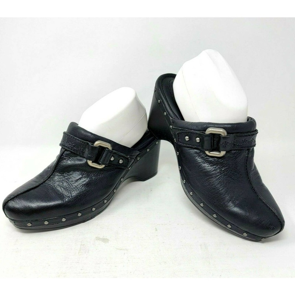 Fossil Women's 9 US Mules Shoes Split Toe Clog Studded Black Leather Heel